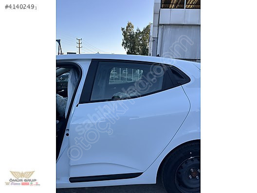 RENAULT CLİO 5-V SOL ARKA KAPI (DOLU) ÇIKMA - 821017920R
