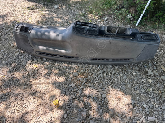 R19 Europa Komple Göğüslük Torpido