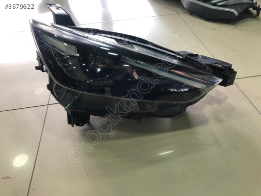 MAZDA CX3 SAĞ FAR