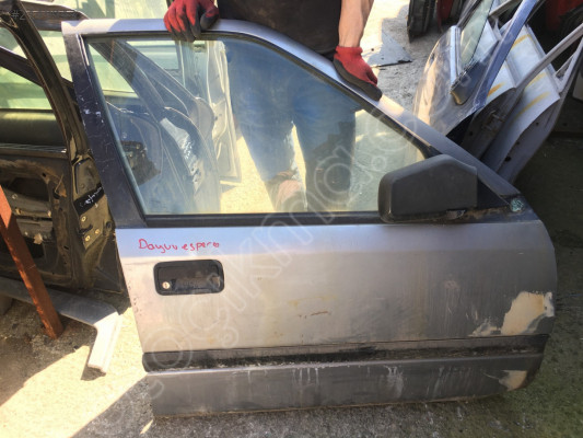 Daewoo Espero Sağ Ön Kapı Kilidi Cam Krikosu Kapı Döşemesi