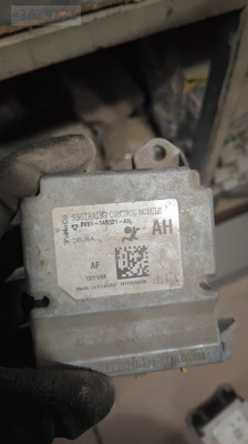 8V51 14B321 AH FORD FİESTA İÇİN AİRBAG BEYNİ