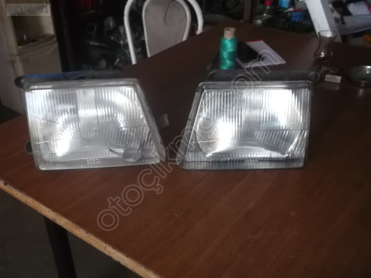 OPEL KADET ÇIKMA SAĞ VE SOL FARLARI ( 85 MODEL SÖKÜLMÜŞTÜR )