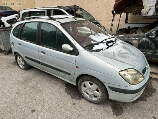 Renault Scenic 1 Çıkma Sağ Ön Kapı Komple