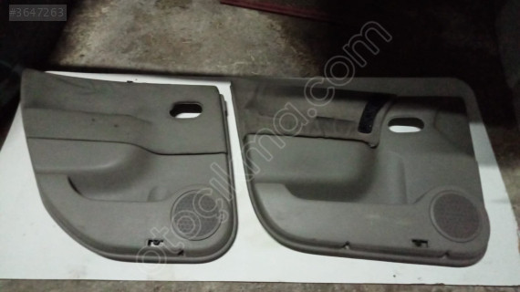 Orijinal Renault Scenic2 Sol Ön ve Arka Kapı Döşemesi