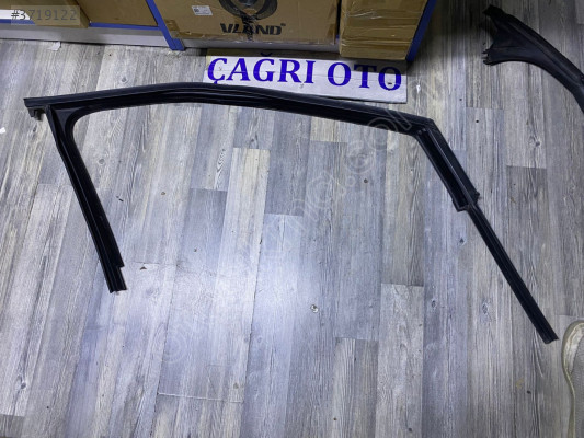 GOLF SAĞ ÖN KAPI FİTİLİ 5G4837432 ÇAĞRI OTO MASLAK