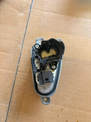 196 235 02 RENAULT KADJAR SAĞ FAR LED BEYNİ