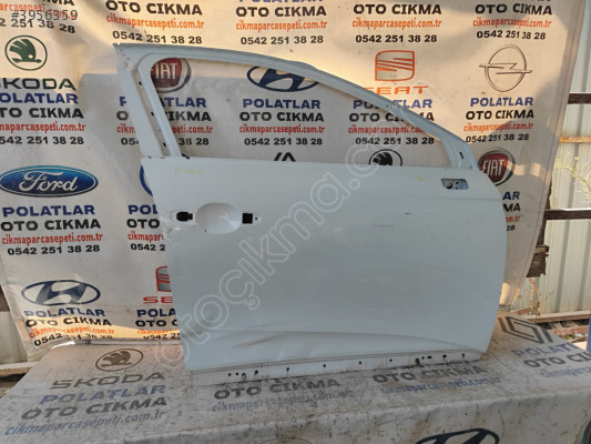 Renault Clio 5 sağ ön kapı