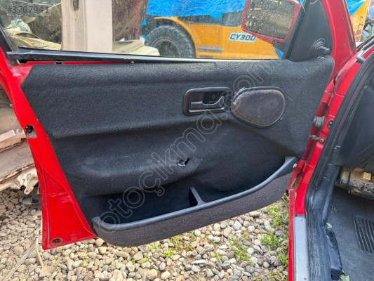 FORD ESCORT SOL ÖN KAPI DÖŞEMESİ 90-95 MODEL
