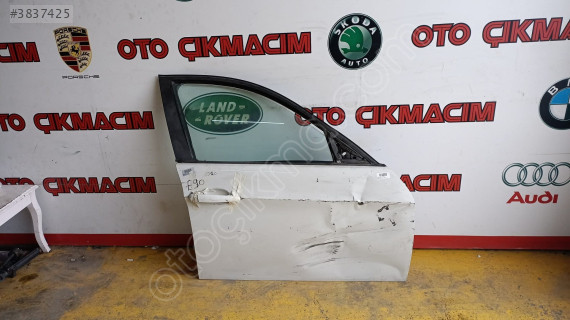 2010 BMW 3 Serisi E90 Modeli İçin Sağ Ön Kapı