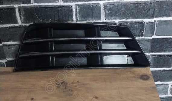 8W0807682R orj hatasız 16-24 audi a4 sağ sissiz sis çerçevesi