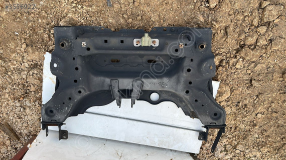 RENAULT MEGANE 4 MOTOR TRAVERSİ ÇEVİK OTO ORJİNAL ÇIKMA BURSA