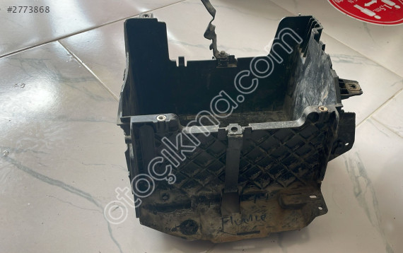 2009-12 MODEL RENAULT FLUENCE ORJ ÇIKMA AKÜ ALTLIĞI