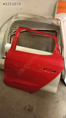 SEAT İBİZA ORJİNAL ÇIKMA SOL ARKA KAPI