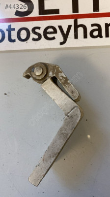 Seat ibiza 2000 sağ arka kapı alt menteşesi