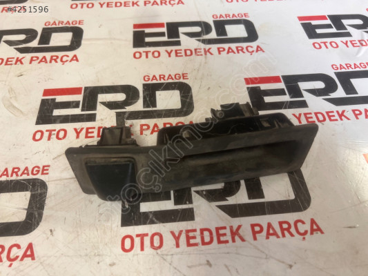BMW X3 F25 BAGAJ AÇMA DÜĞMESİ arka kamera 51247368753