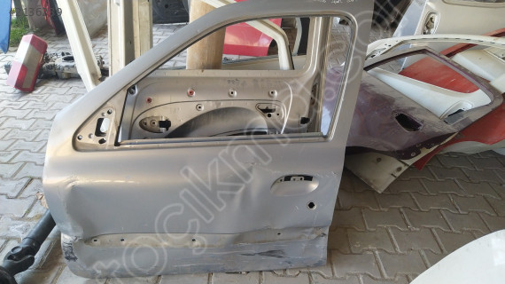 2003 2007 Renault Clio sol ön kapı