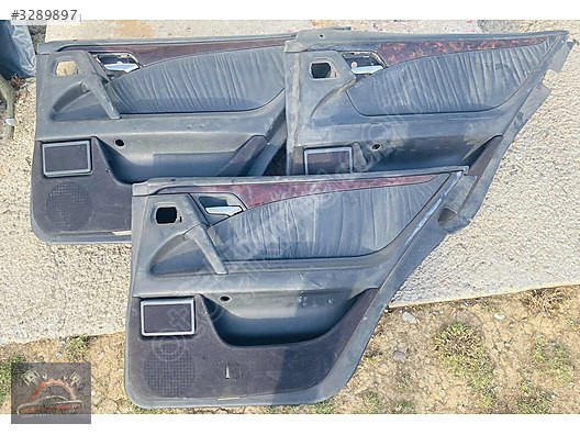 MERCEDES W210 ORJİNAL DERİ SİYAH SAĞ ARKA KAPI DÖŞEMELERİ ADETLİ