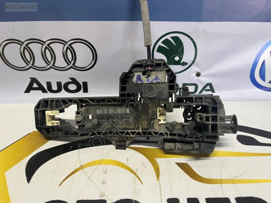 MERCEDES C220-C200-C180 W204 SAĞ ARKA KAPI KOLU MEKANİZMASI