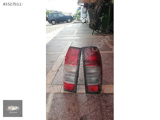 Nissan Skystar 2005 model sağ sol arka stop orjinal çıkma