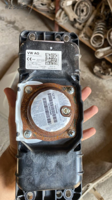 8V0880204J skoda octavia 2018 göğüs airbag