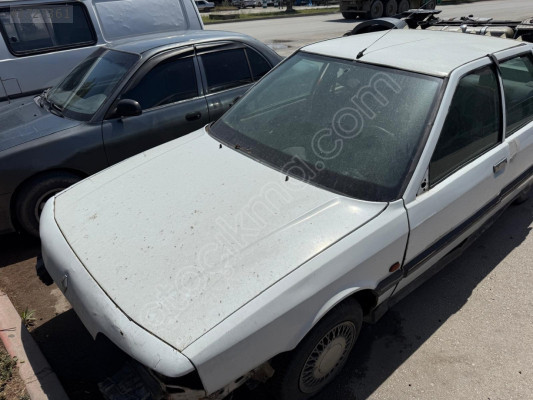 RENAULT 21 ÖN CAM ORJINAL ÇIKMA TEMİZ ÜRÜN