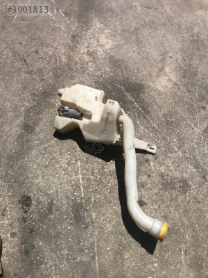 Renault Clio 4 Cam Su Deposu
