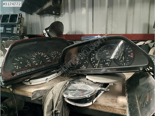 126 KASA MERCEDES OTOMATİK VİTES KADRANLAR BULUNUR