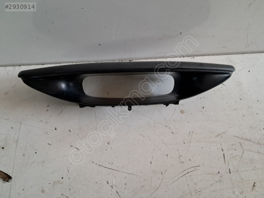 RENAULT LAGUNA 2 BİLGİ EKRANI ÇERÇEVESİ