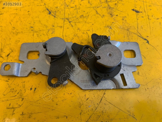 Citroen Berlingo Kaput Kilidi Orj. Çıkma 9808870280