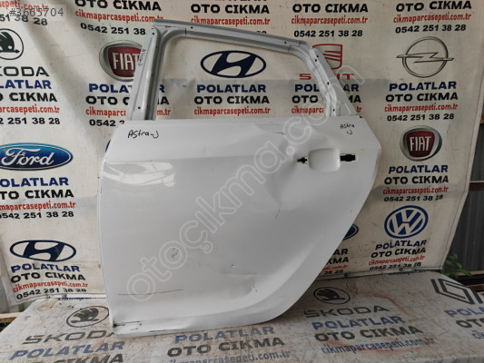 Opel Astra J Sol Arka kapı