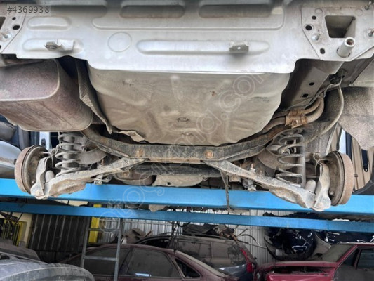 Ford Focus 1 arka dingil