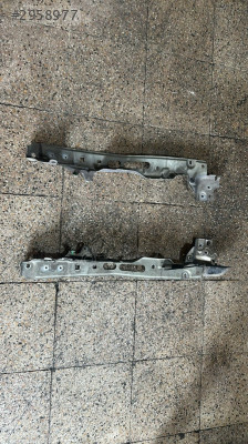 20-2009 RENAULT MEGANE II KILIÇ SACI ÖN PANEL ÜST SACI ORJ ÇIKMA