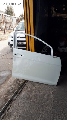 VOLKSWAGEN GOLF 7 SAĞ ÖN KAPI ORJİNAL ÇIKMA PARÇA