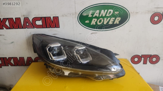 Ford Kuga Modeli İçin Sağ Ön Far Çıkma Parçası