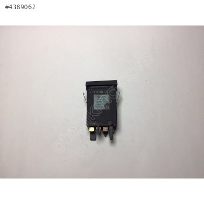 Volkswagen Passat B5 Dörtlü Flaşör Düğmesi 3B0953235D