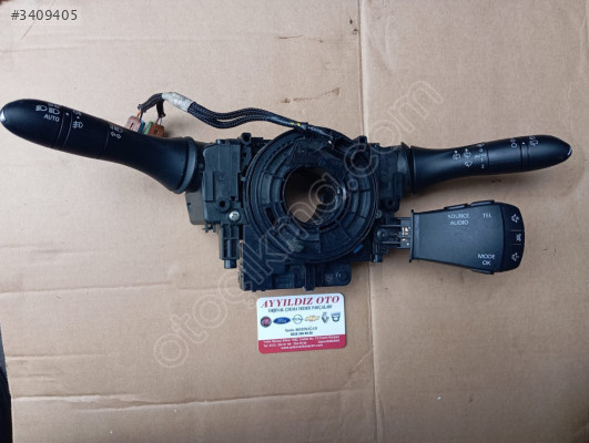 RENAULT MEGANE 4 SİNYAL SİLGİ KOLU