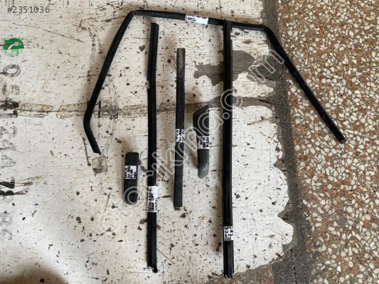 RENAULT 19 SOL ARKA KAPI DIŞ CAM SIYIRICI FİTİLİ 90-00