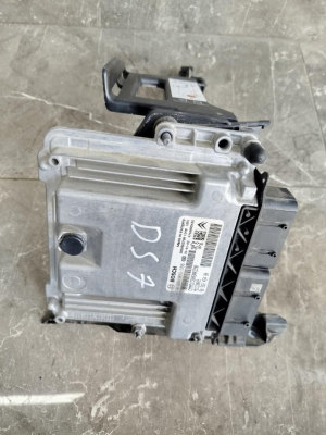 0281039556 DS7 MOTOR BEYNİ ORJİNAL ÇIKMA