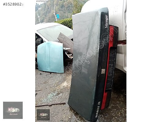 Renault 21 Manager 96 model arka bagaj kapağı dolu