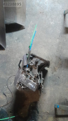 Kango 2 kalorifer kutusu yedek parça