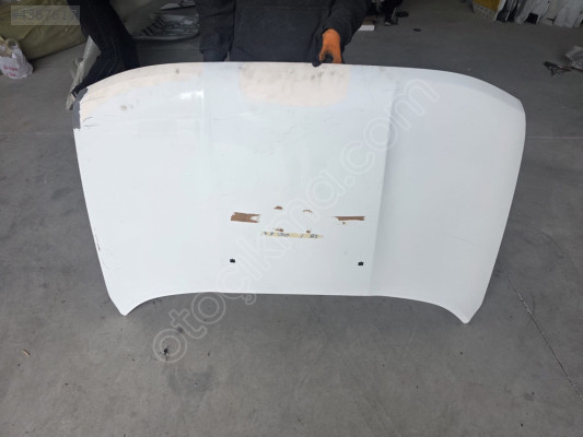 JEEP RENEGADE BEYAZ MOTOR KAPUTU ORJINAL