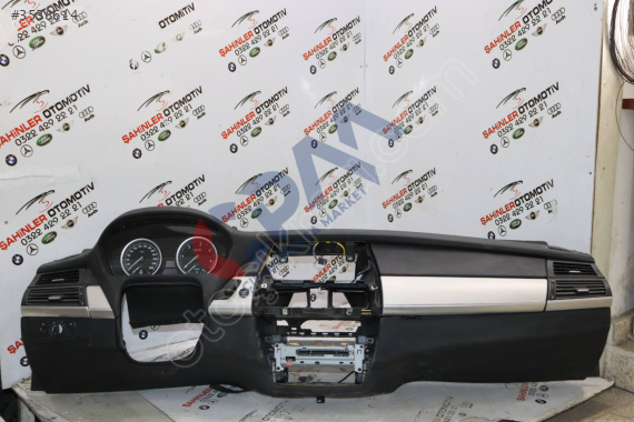 BMW X6 TORPİDO GÖĞÜSLÜK