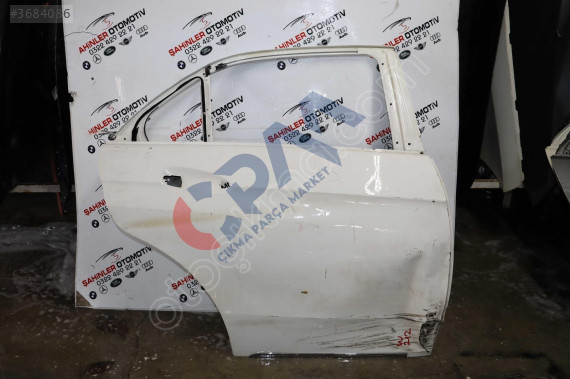 MERCEDES E SERİSİ A212 W212 SAĞ ARKA KAPI