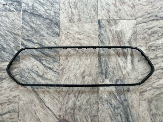 FORD CUSTOM ÖN PANJUR ÇERÇEVE ORJİNAL