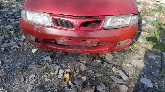 Mitsubishi karizma on tampon 99 model yedek parça