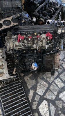 RENAULT GRUBU 1.5 DİZEL KOMPLE MOTOR K9KT766D132317