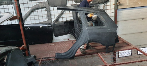 audi Q7 SOL ARKA CAMURLUK SEFALILAR OTO CIKMA