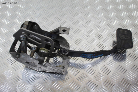 MASERATİ GHIBLI FREN PEDALI 2013/2018