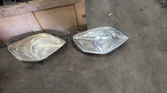 Fiat Fiorino sağ ön far