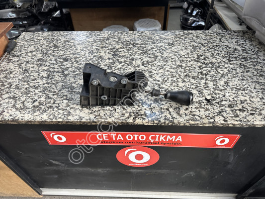 FİAT DOBLO 3 VİTES KULESİ SÖKME ORJİNAL